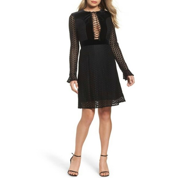 Foxiedox Lace Velvet Sheath Dress Black Sz L - Picture 1 of 10